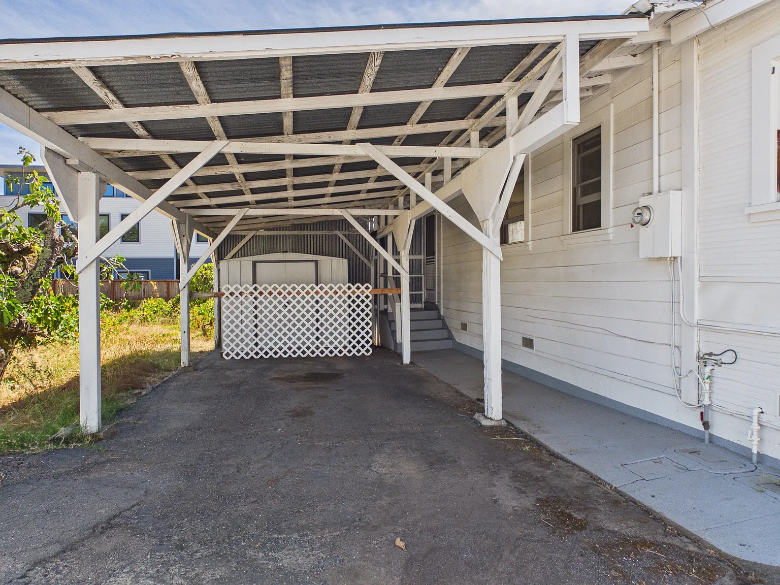 1 bed, 700 sqft, $1,800 — Photo 2