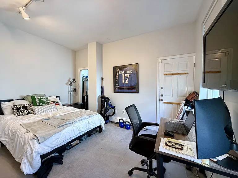 213 Main St #3 — Photo 11
