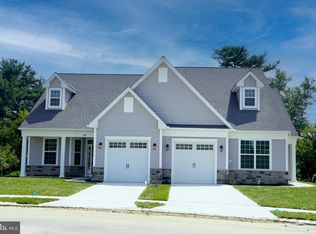 15 Redkist Dr, Mullica Hill, NJ 08062