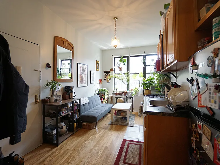 114 Walton St #7 — Photo 8