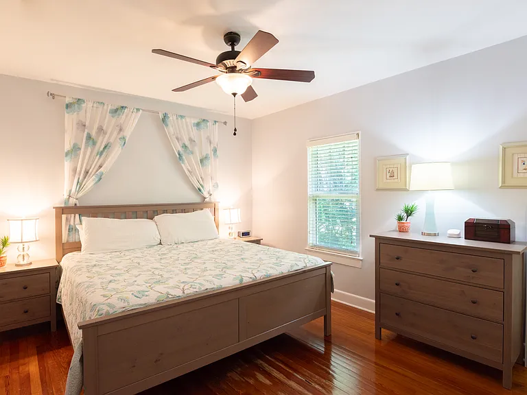 1701 Florida Ave — Photo 16