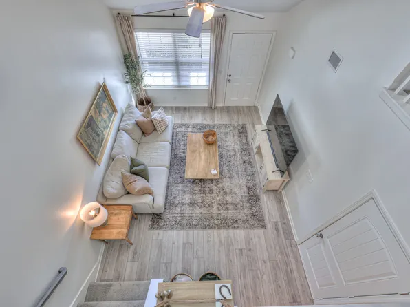 2048 Alysheba Run, Murfreesboro, TN 37128