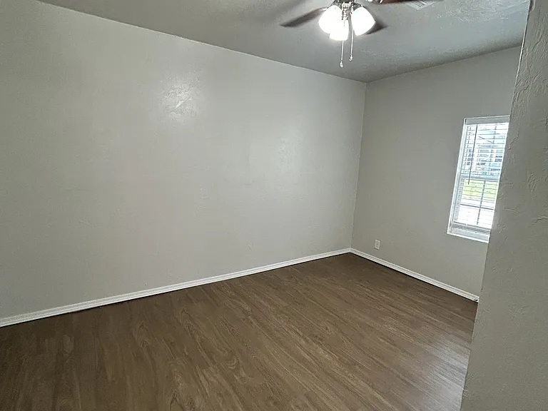 711 W Hill St #1 — Photo 14