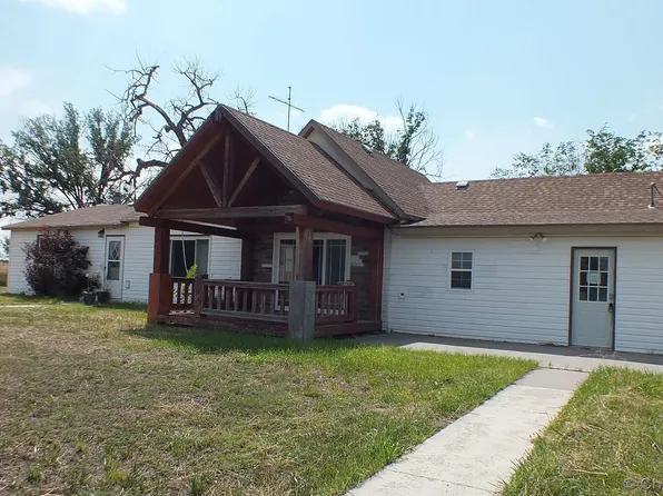 309 E Fairview Rd, Wheatland, WY 82201