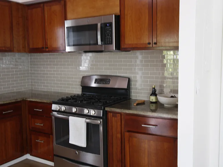 810 Elizabeth St #1 — Photo 36