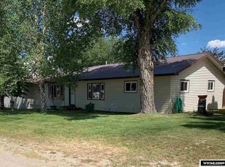 407 Lomax Ave, Encampment, WY 82325