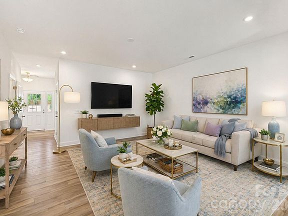 5th image of 7563 Ethora Way #36