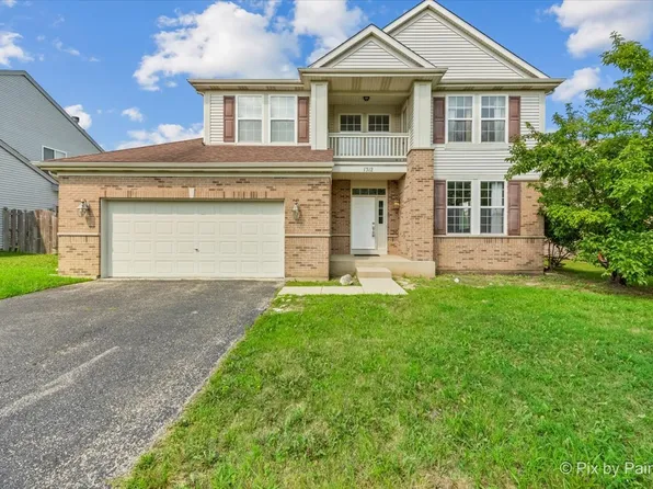 1312 Wentworth Dr, Volo, IL 60020
