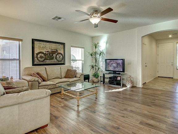 5th image of 2665 E Longhorn Pl