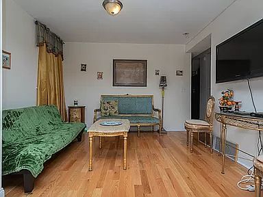 2nd image of 3064 41st St