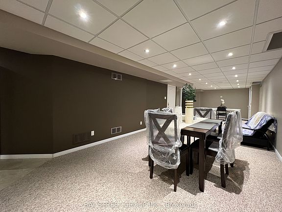 5th image of 52 Loring Cres #Basement