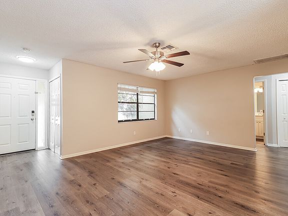 5th image of 2030 62nd St N