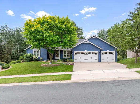 15018 Bridgewater Dr, Savage, MN 55378