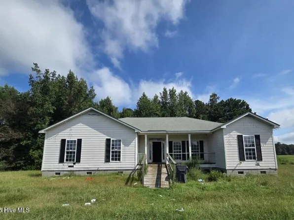 2808 Farmers Union Road, Clarkton, NC 28433