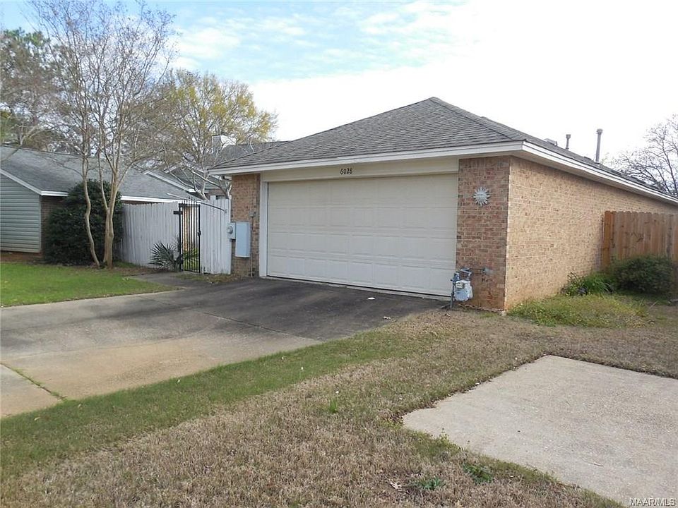 1st image of 6028 Camelot Ct