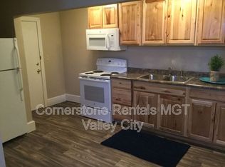 264 College St SE APT 7, Valley City, ND 58072