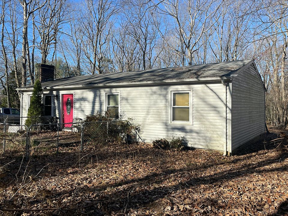 2nd image of 2509 Oliver Creek Rd