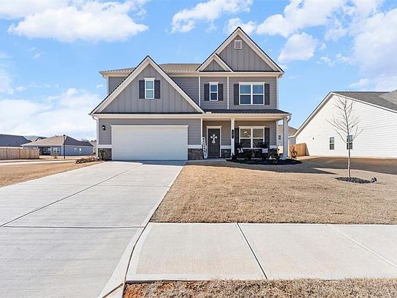 2nd image of 17 Westover Rd