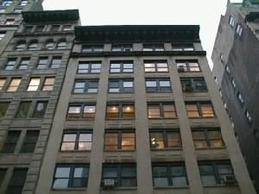 Sold by Douglas Elliman | media 27