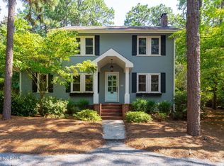 195 S Ridge St, Southern Pines, NC 28387