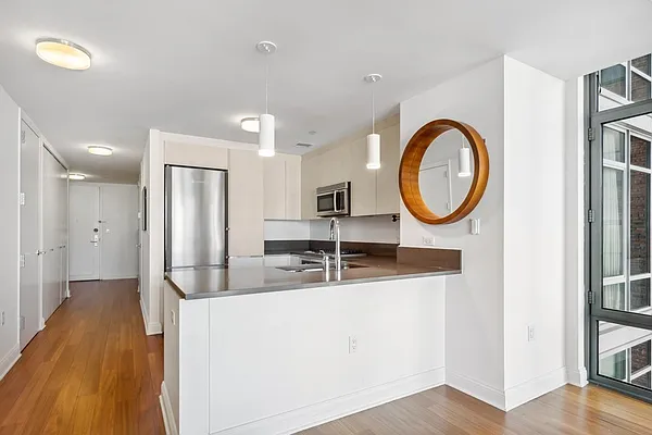 Sold by SERHANT. | media 4