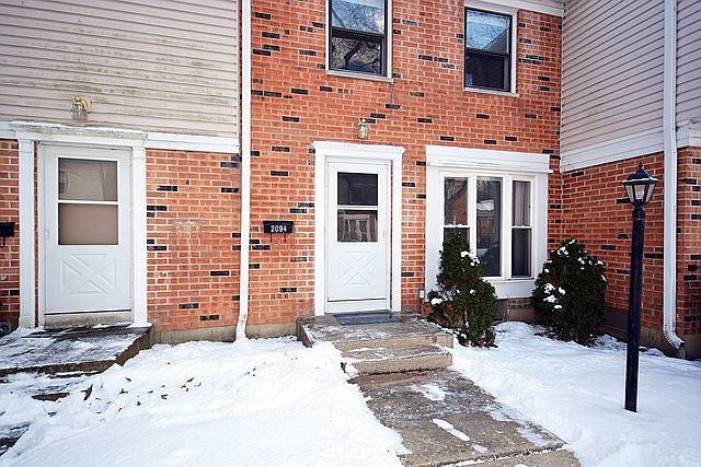 1st image of 2094 Falmouth Ct