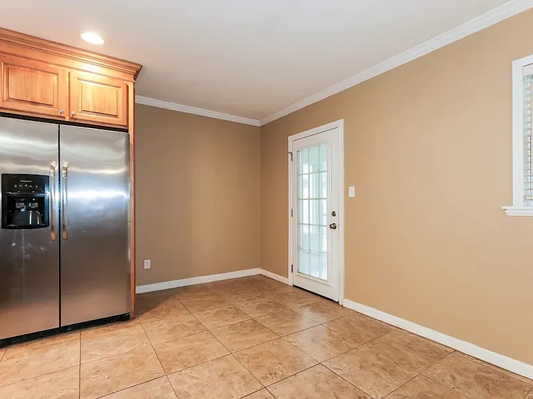 2015 W Jorome Dr — Photo 4