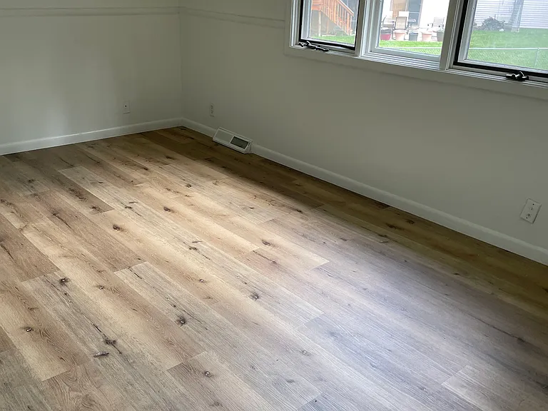 15010 Davenport Cir — Photo 14