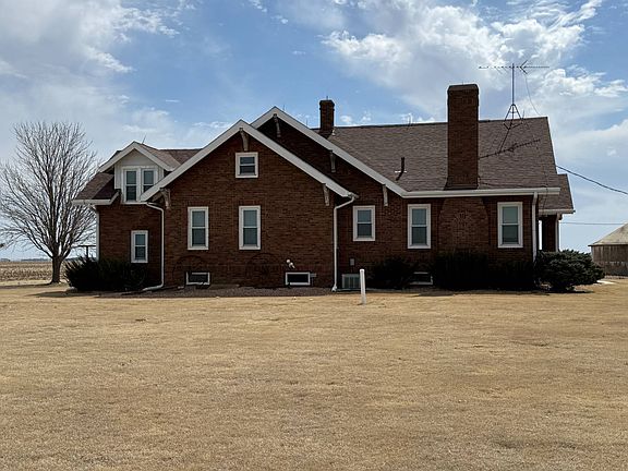 2nd image of 2271 Road 302