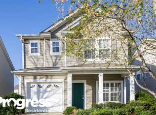 10250 Hugue Way, Charlotte, NC 28214