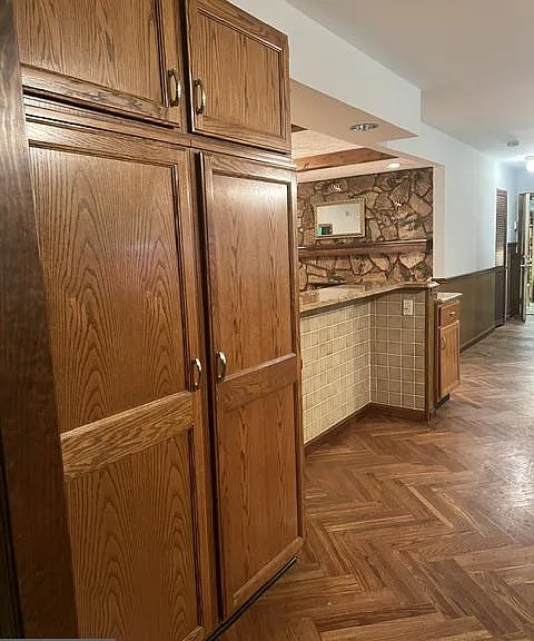 1007 Lee Jackson Dr — Photo 8