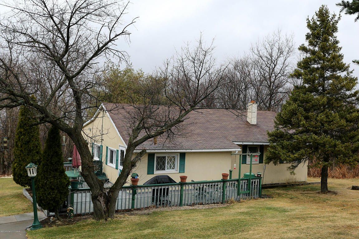 513 Old East End Blvd, Bear Creek Township, PA 18702 Zillow