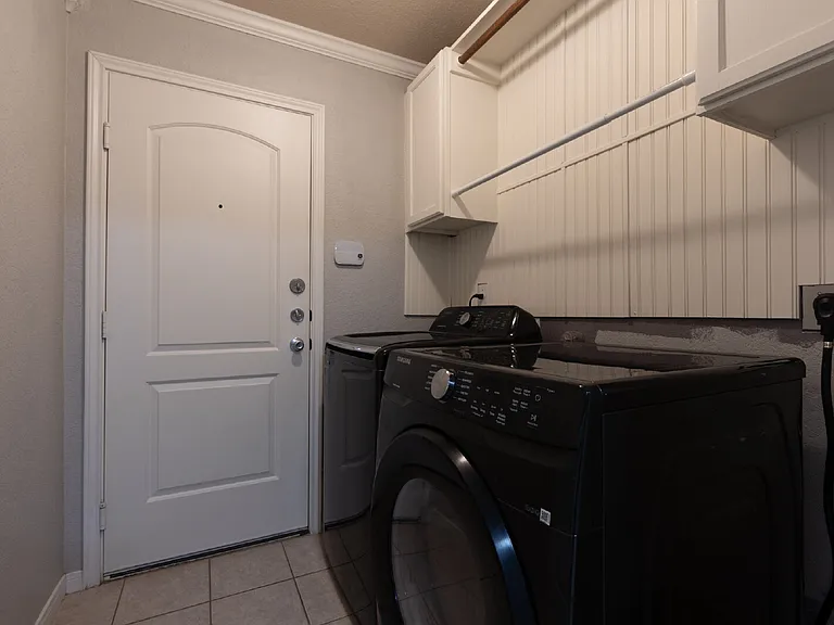 5815 Southern Knl — Photo 23