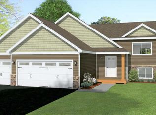 1302 Mulberry Ave NE, Montgomery, MN 56069