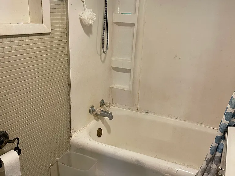 2010 S K St — Photo 3