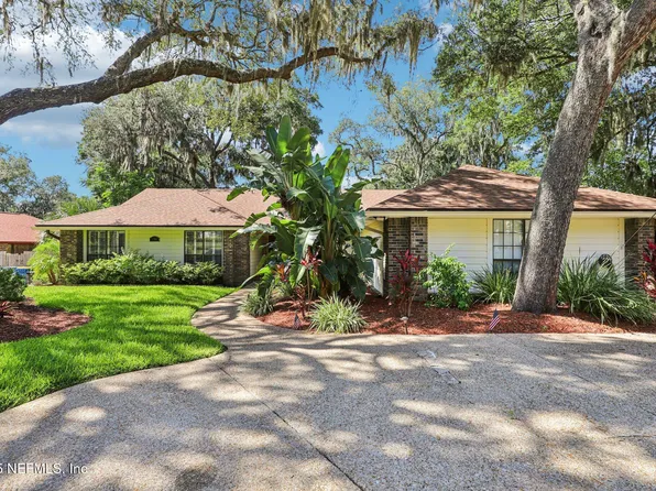 11749 SEAVIEW Drive, Jacksonville, FL 32225