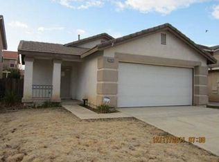 14423 Hidden Rock Rd, Victorville, CA 92394
