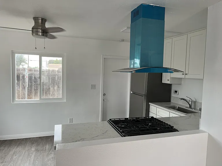 7003 Mount Vernon St — Photo 18