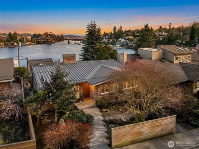 5412 40th Avenue W, Seattle, WA, 98199