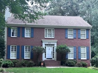 2411 Edge Hill Dr, Snellville, GA 30078
