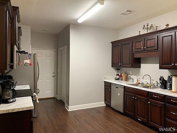 4th image of 4838 Easton Pl