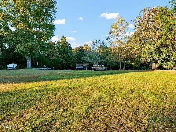 3rd image of 930 Santa Maria Avenue LOT 8 & PT 9