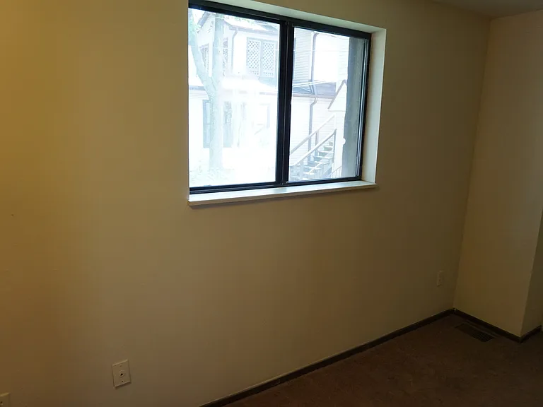 64 W Northwood Ave — Photo 16