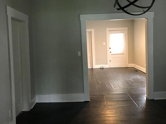 5th image of 503 Cincinnati Ave