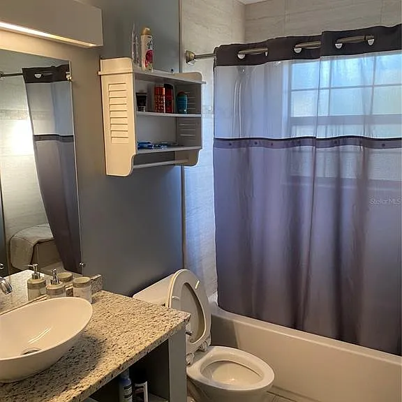 2251 Nairn Dr — Photo 10