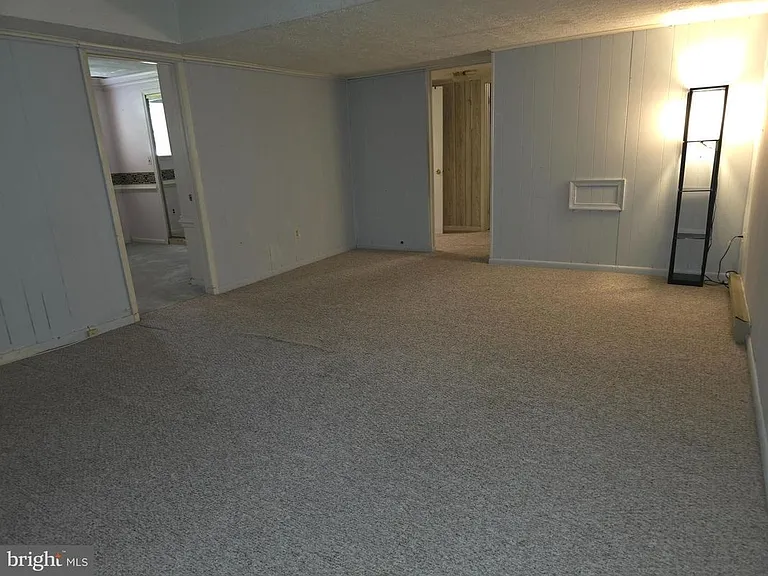 3301 Heidi Ln — Photo 17