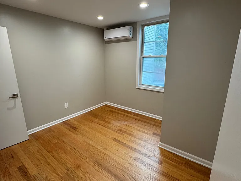 165 School St #4 — Photo 3