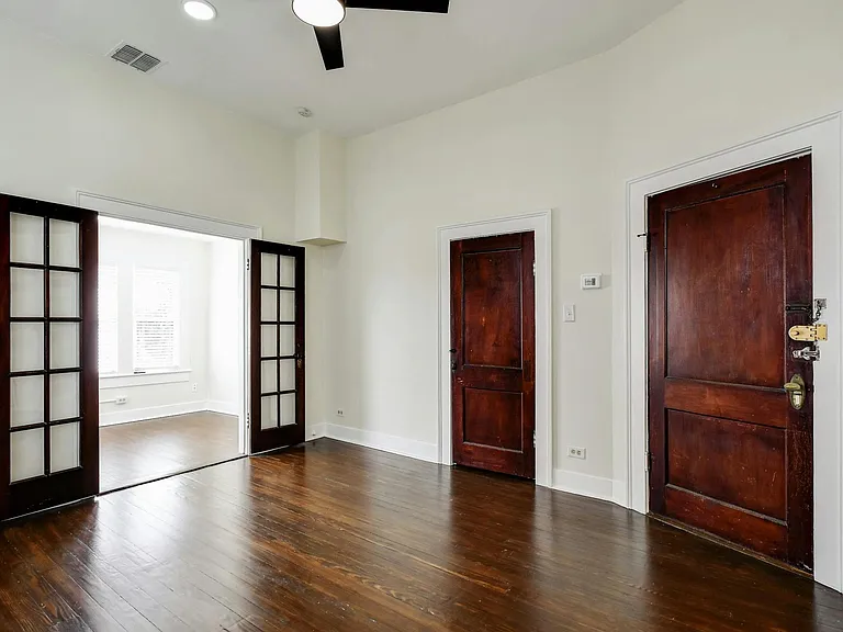 423 W Woodlawn Ave #2 — Photo 13