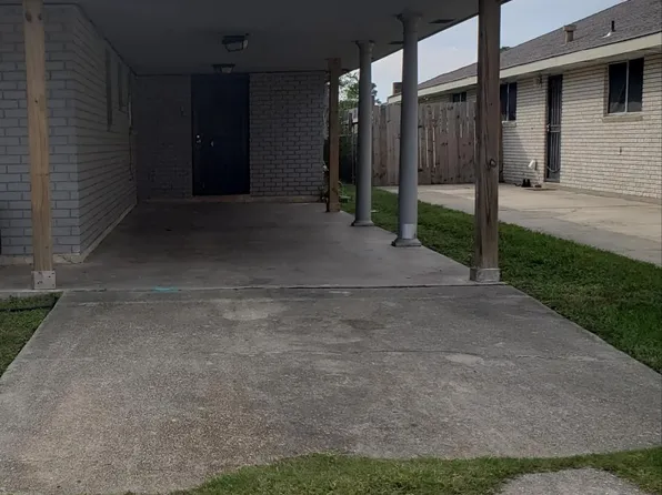 7052 Bunker Hill Rd, New Orleans, LA 70127