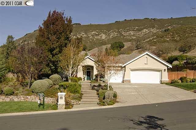 1st image of 2769 Deer Meadow Dr